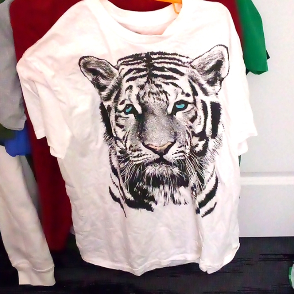 Tees 3 for 25
